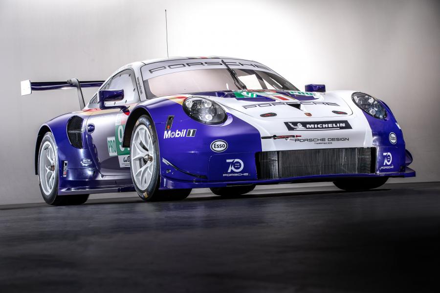  Porsche 911 RSR (991) 2018 года  (фото 6 из 13)